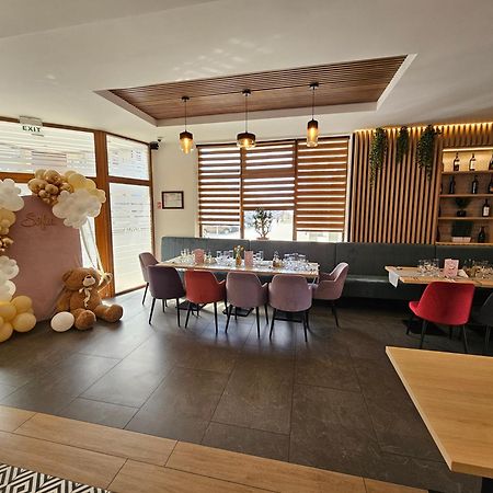 Hotel Bulevard Făgăraş Eksteriør bilde