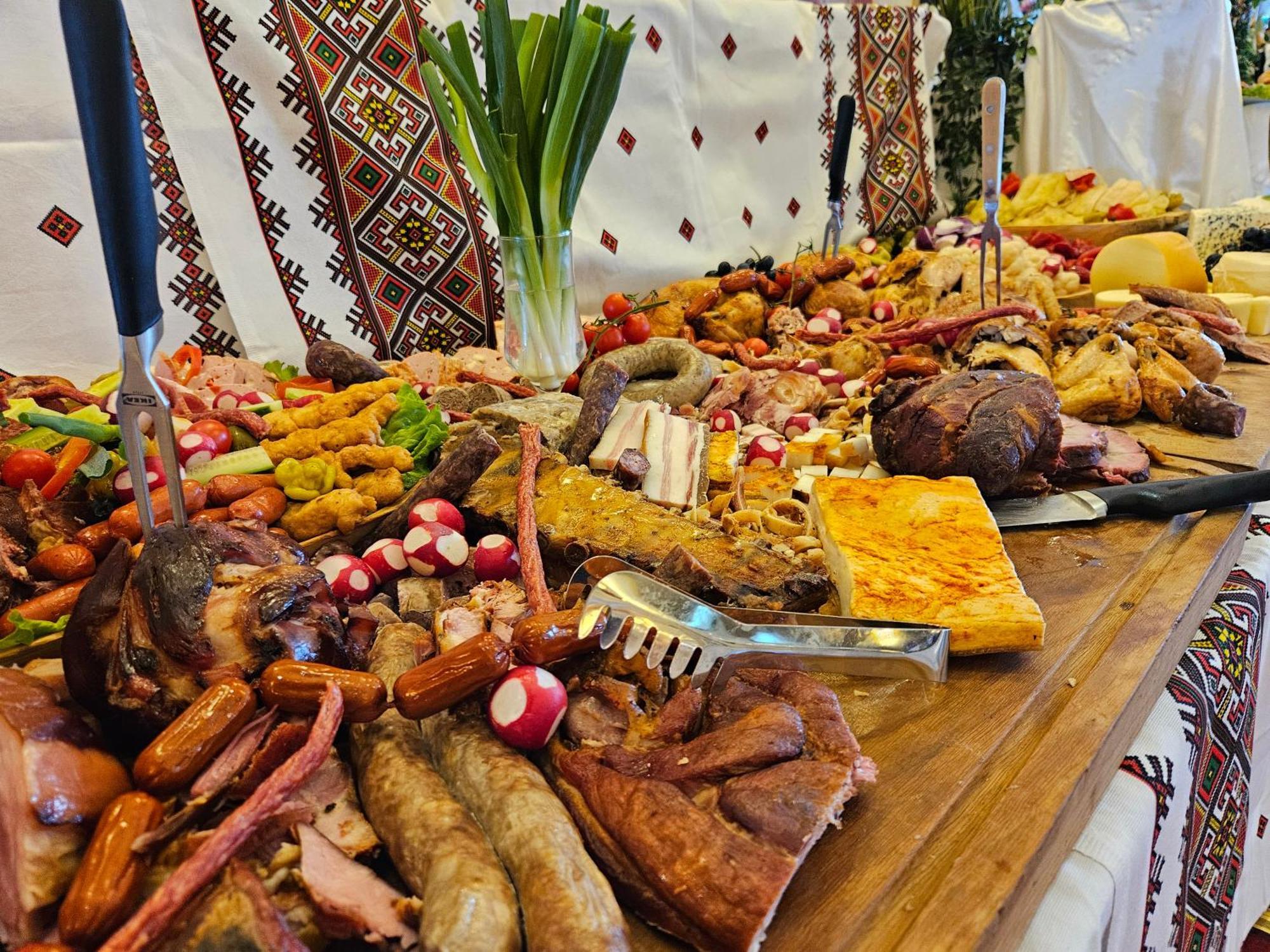 Hotel Bulevard Făgăraş Eksteriør bilde