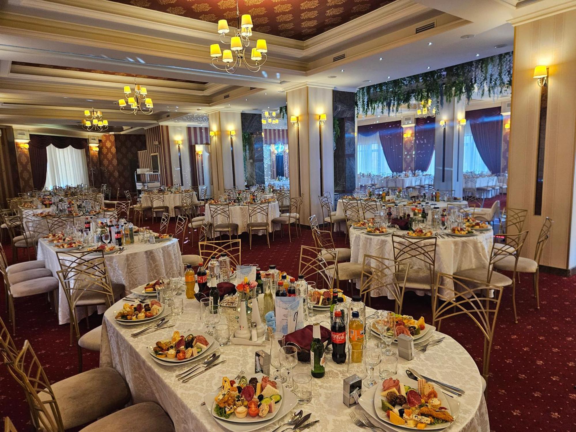 Hotel Bulevard Făgăraş Eksteriør bilde